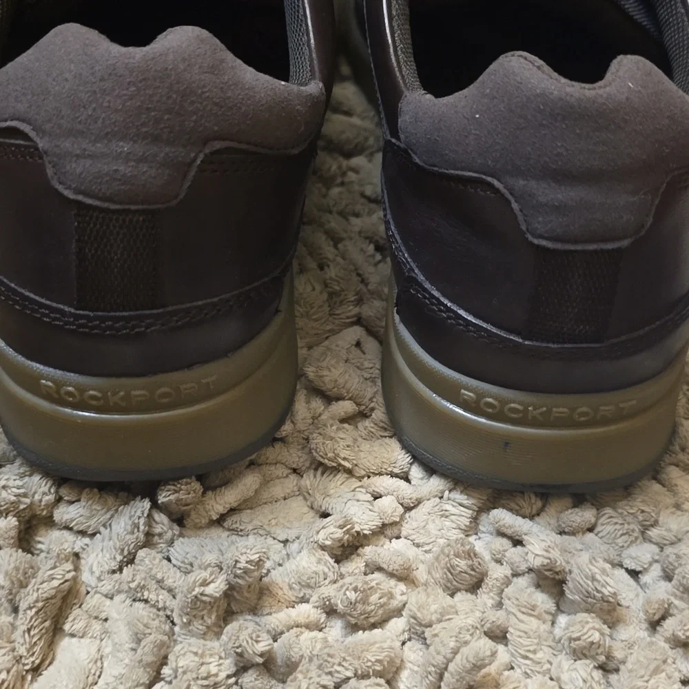 New Rockport Men's Size 11 Bronson Lace To Toe Brown Oxford‎ Slip On Shoe